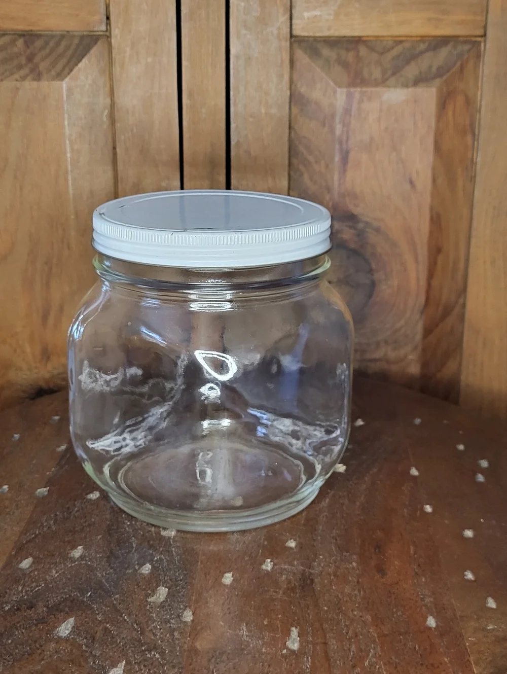 Clear Glass Storage Jar with White Screw Lid - Picture 8 of 12
